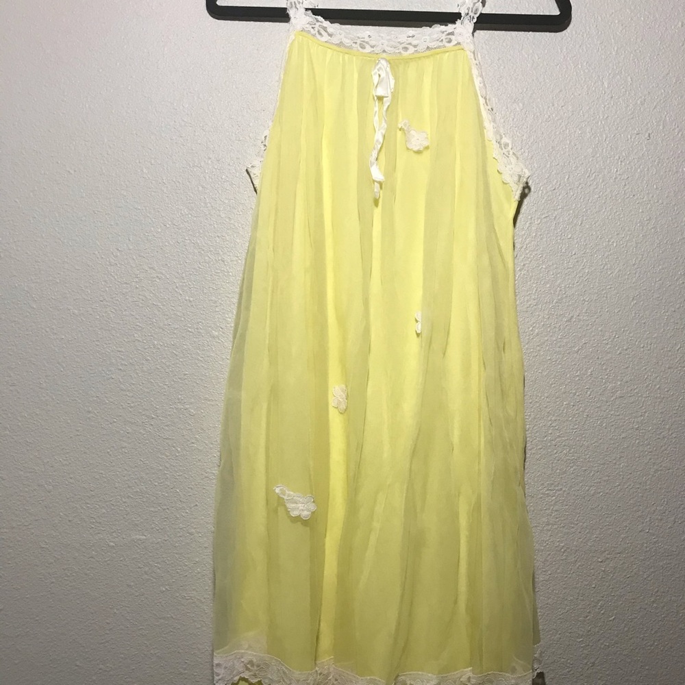 Vintage pale yellow night dress